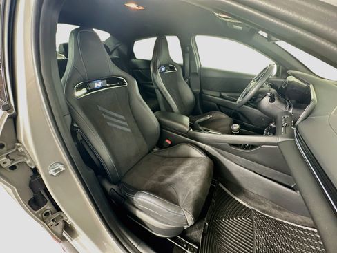 Used 2025 Hyundai Elantra N FWD image 32