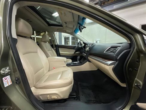 Used 2015 Subaru Outback 3.6R Limited image 27