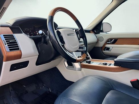 Used 2019 Land Rover Range Rover HSE image 38