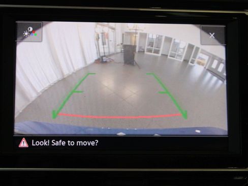 Used 2022 Volkswagen Jetta SE image 21