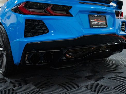 Used 2023 Chevrolet Corvette Stingray Preferred Cpe w/ Z51 Performance Package RWD image 10