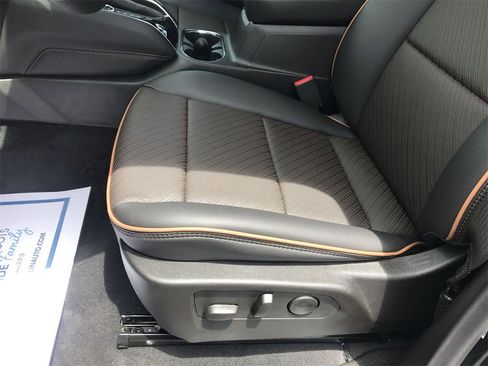 New 2025 GMC Canyon AT4 w/ Nightfall Edition image 12