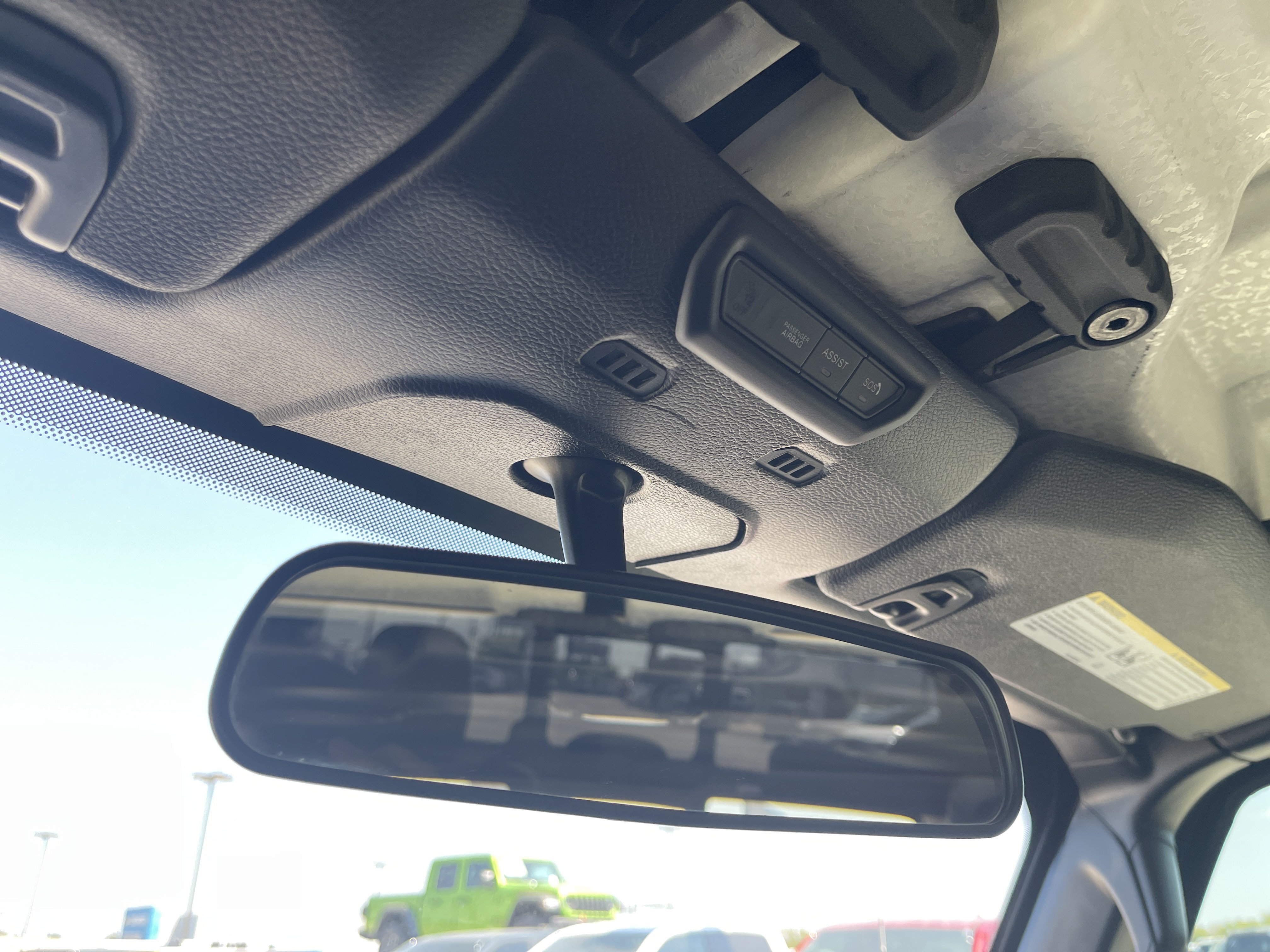 Used 2023 Jeep Gladiator Sport AWD/4WD image 34
