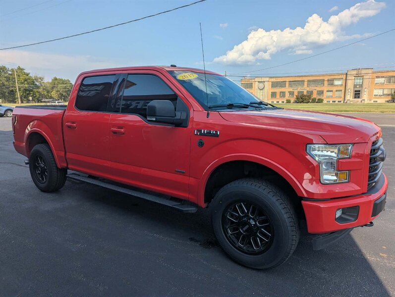 Used 2017 Ford F150 XLT w/ Equipment Group 302A Luxury AWD/4WD image 7