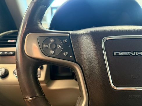 Used 2018 GMC Yukon XL Denali AWD/4WD image 49