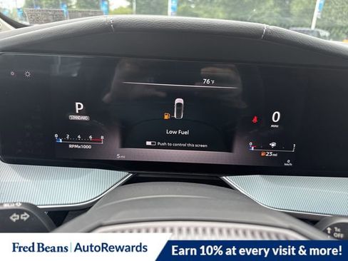 New 2025 Nissan Murano SL image 12