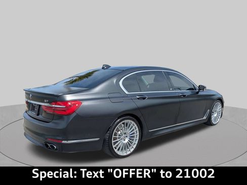 Used 2018 BMW 750i xDrive AWD/4WD image 3