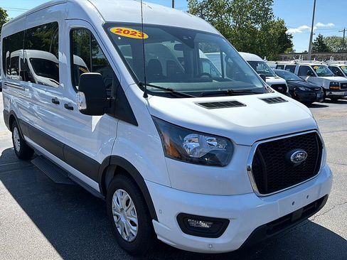 Used 2023 Ford Transit 350 XLT RWD image 2