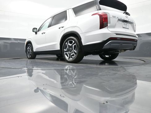 Used 2023 Hyundai Palisade SEL image 34