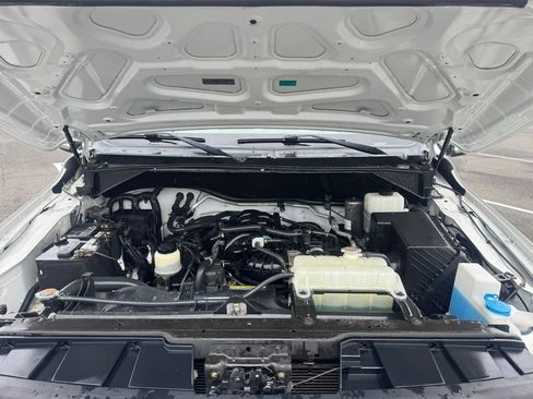 Used 2019 Nissan NV 3500 S image 20