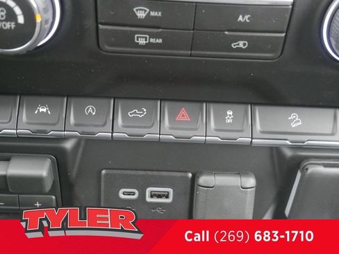 New 2026 Chevrolet Silverado 1500 Custom Trail Boss AWD/4WD image 36