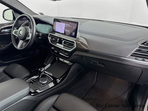 Used 2024 BMW X4 M40i w/ Premium Package image 31