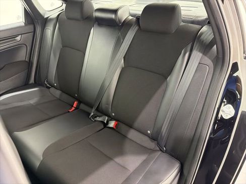 Used 2022 Honda Civic Sport image 16