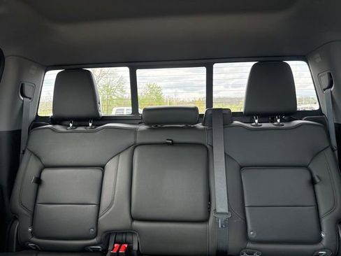 Used 2019 GMC Sierra 1500 SLT w/ SLT Premium Package image 35