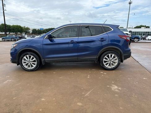 Used 2021 Nissan Rogue Sport S FWD image 4