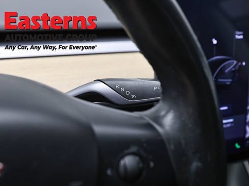 Used 2018 Tesla Model 3 RWD image 13