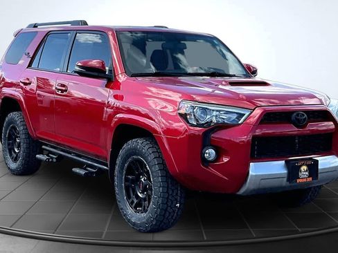 Used 2019 Toyota 4Runner TRD Off-Road Premium AWD/4WD image 22