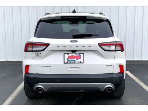 Used 2022 Ford Escape Titanium w/ Titanium Elite Package image 4