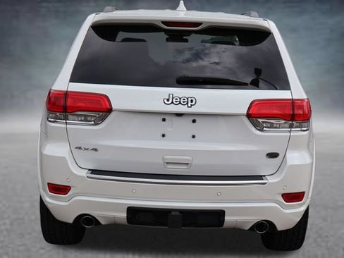 Used 2018 Jeep Grand Cherokee Overland AWD/4WD image 21