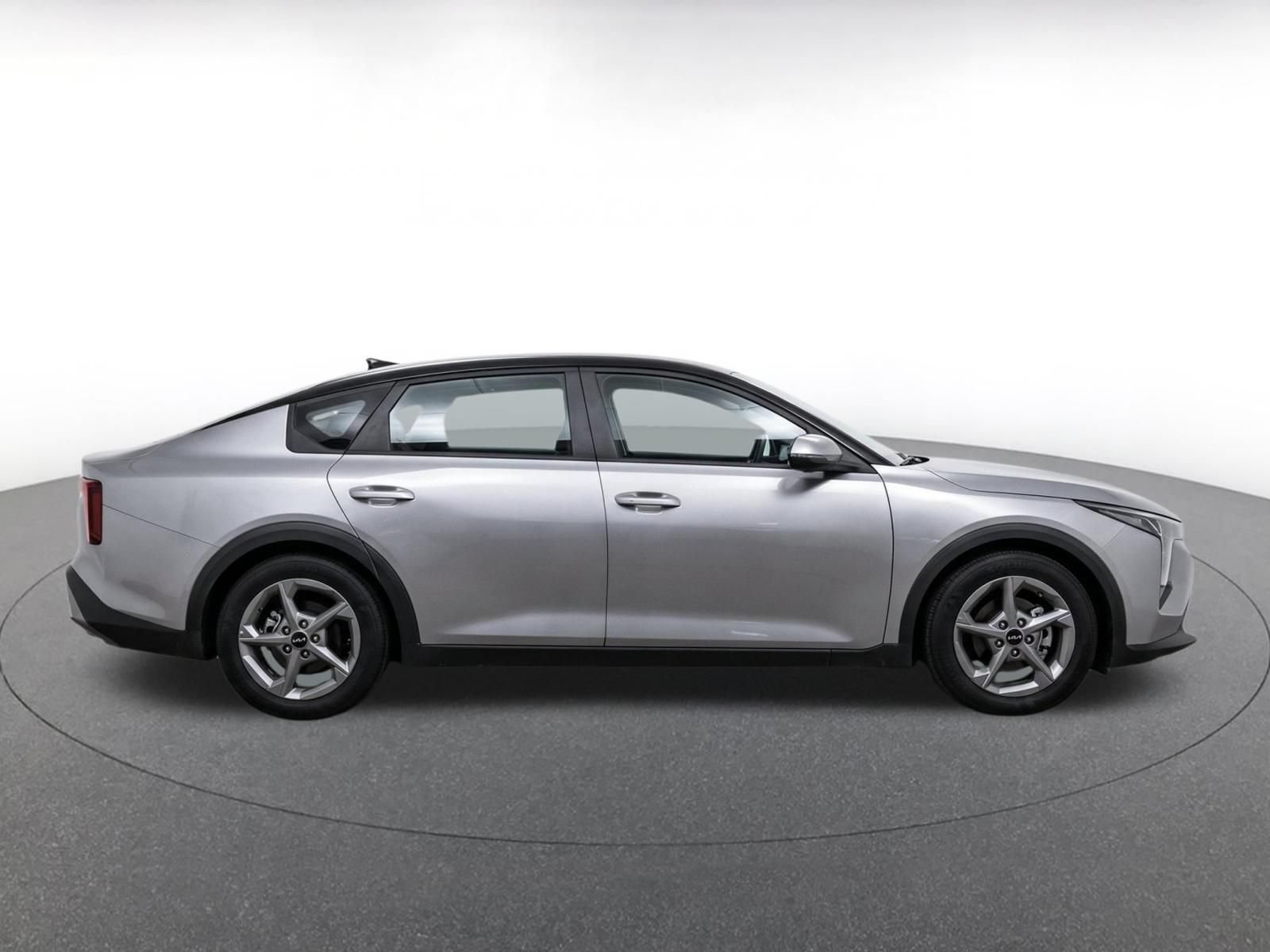 Used 2026 Kia K4 FWD image 9