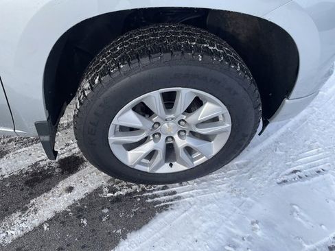 Used 2022 Chevrolet Silverado 1500 Custom image 23