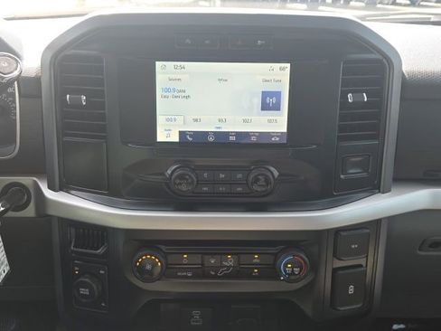 Used 2023 Ford F150 XLT image 32