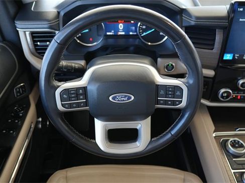 Used 2024 Ford Expedition Max Limited image 11