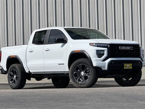 Used 2024 GMC Canyon Elevation w/ Convenience Package image 2