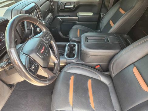 Used 2021 GMC Sierra 1500 AT4 w/ AT4 Preferred Package AWD/4WD image 13