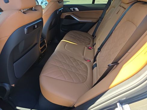 New 2026 BMW X5 xDrive40i image 10