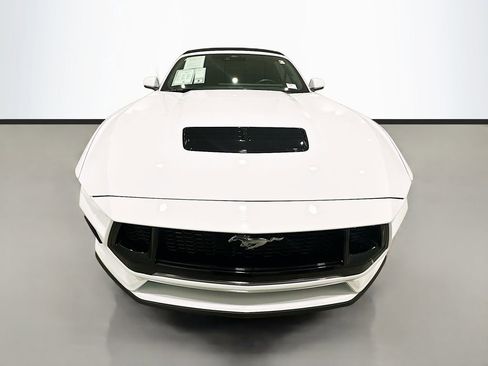Used 2024 Ford Mustang GT Premium RWD image 2