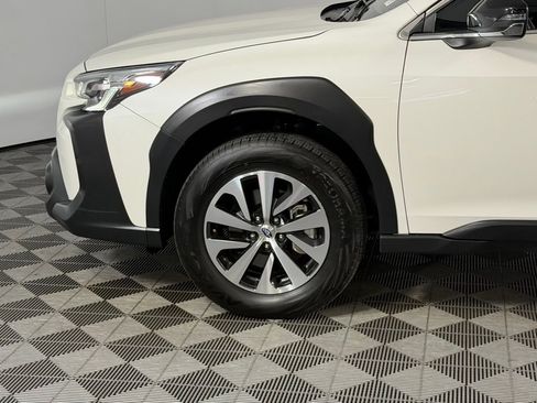 Used 2025 Subaru Outback Premium image 10