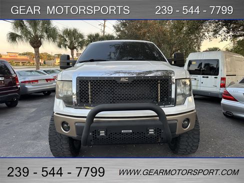 Used 2012 Ford F150 Lariat w/ Lariat Chrome Pkg image 8