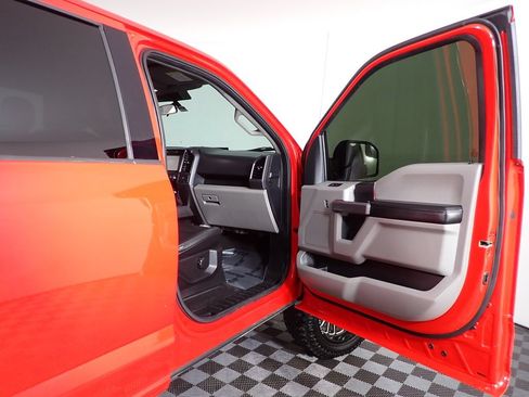 Used 2019 Ford F150 XLT AWD/4WD image 33