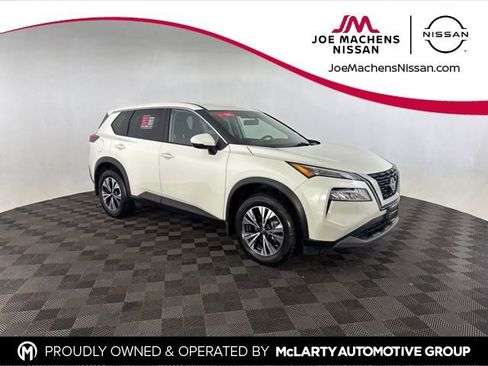 Certified 2023 Nissan Rogue SV image 1