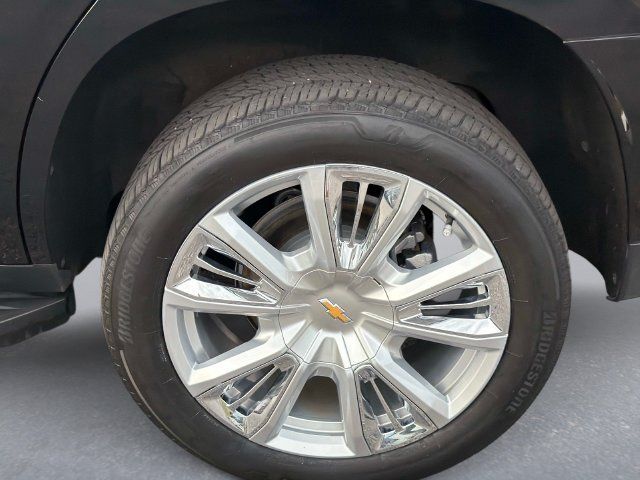 Used 2023 Chevrolet Tahoe High Country w/ Max Trailering Package AWD/4WD image 10