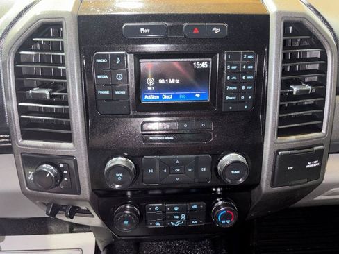 Used 2019 Ford F250 XL w/ Power Equipment Group AWD/4WD image 19