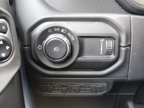New 2026 Jeep Wrangler Unlimited Rubicon AWD/4WD image 15