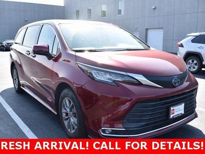 Certified 2021 Toyota Sienna XLE