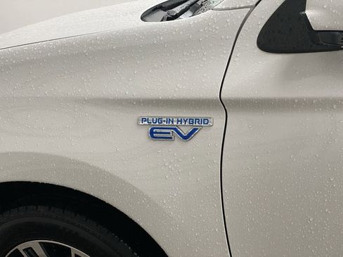 Used 2018 Mitsubishi Outlander GT image 10