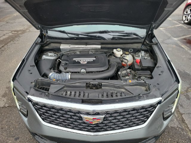 Certified 2024 Cadillac XT4 Luxury w/ Cold Weather Package FWD image 35