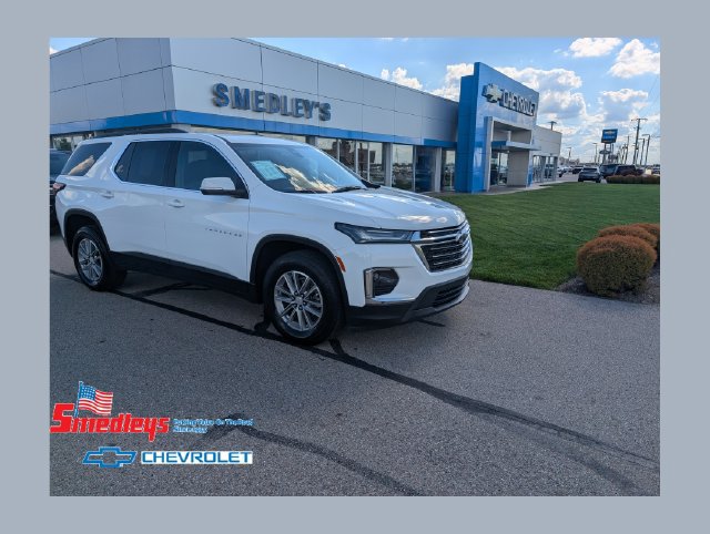 Used 2023 Chevrolet Traverse LT FWD image 1