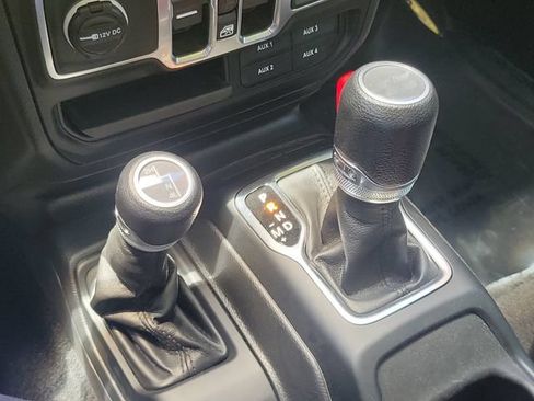 Used 2023 Jeep Wrangler Unlimited Sport w/ Xtreme 35 Tire Package AWD/4WD image 29