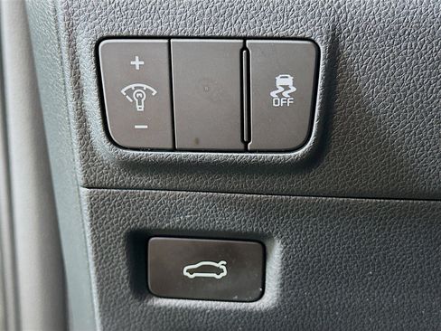 Used 2025 Kia K5 LXS image 17