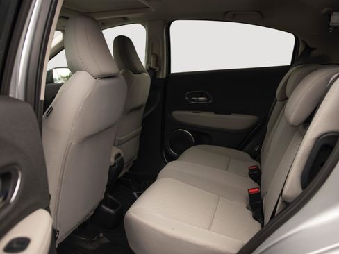 Used 2021 Honda HR-V EX image 13