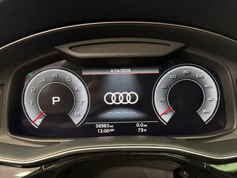 Used 2022 Audi Q8 Premium Plus w/ Premium Plus Package AWD/4WD image 25