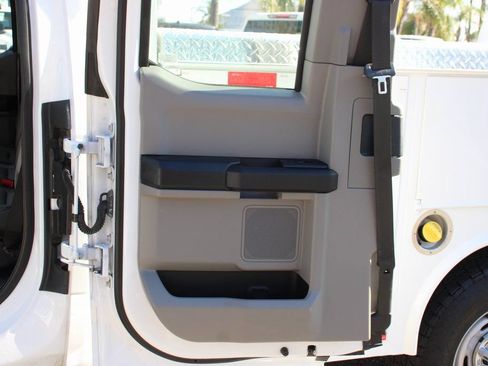 Used 2022 Ford F350 XL w/ Power Equipment Group RWD image 21