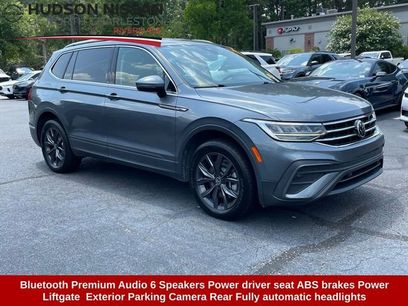 Used 2022 Volkswagen Tiguan SE