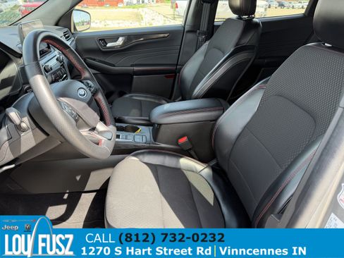 Used 2024 Ford Escape ST-Line w/ Cold Weather Package FWD image 15
