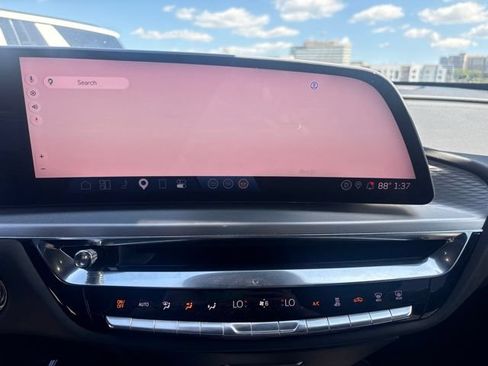 Certified 2025 Cadillac Lyriq Luxury AWD/4WD image 5